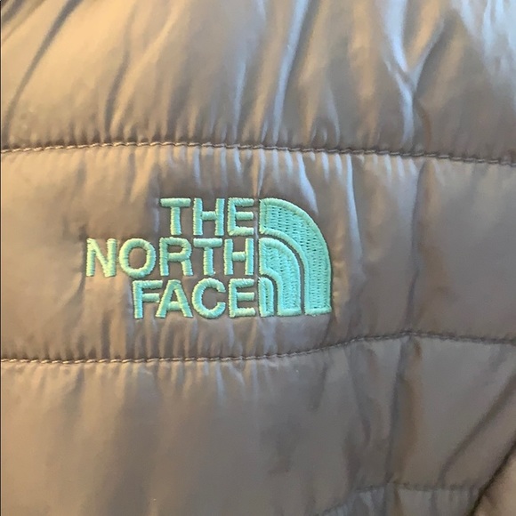 Reversible North face jacket. Very soft. - Picture 2 of 5